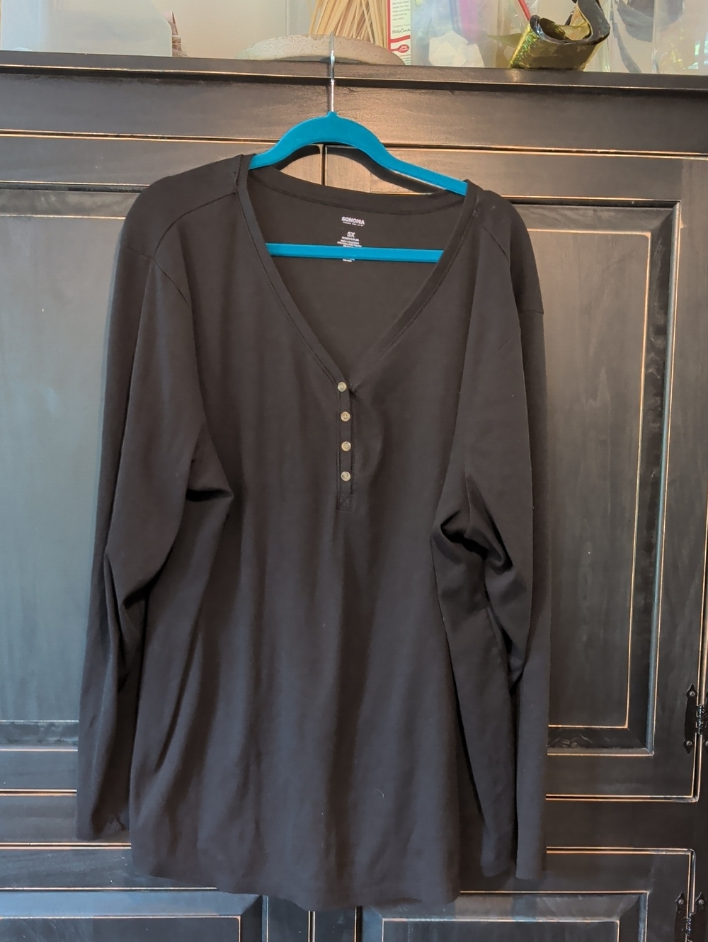 Sonoma Black Long-Sleeve Henley Top